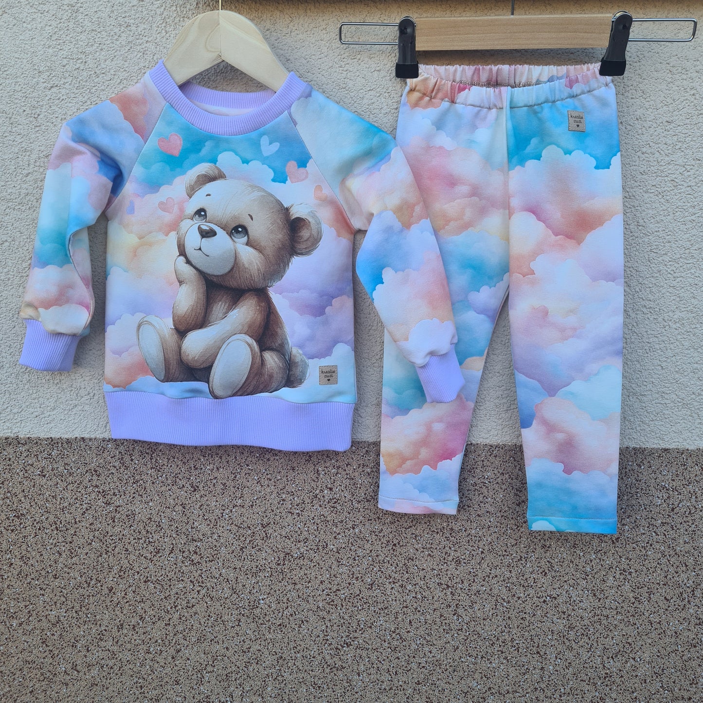 dievčenské legíny oblaky