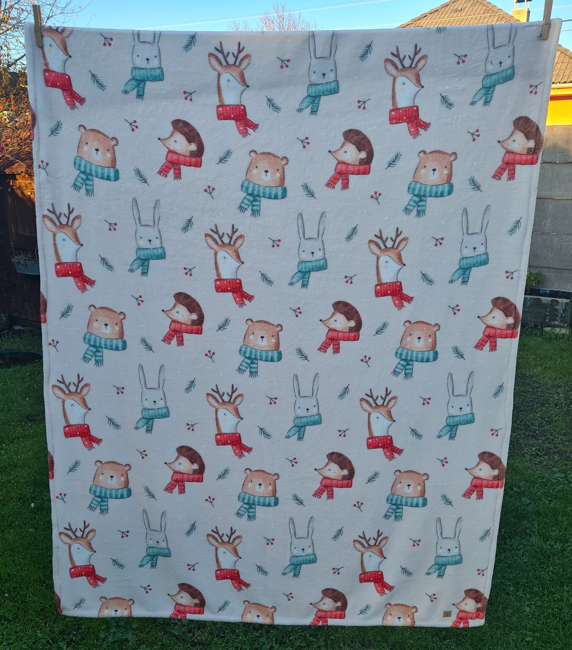 flísová deka zimné zvieratká