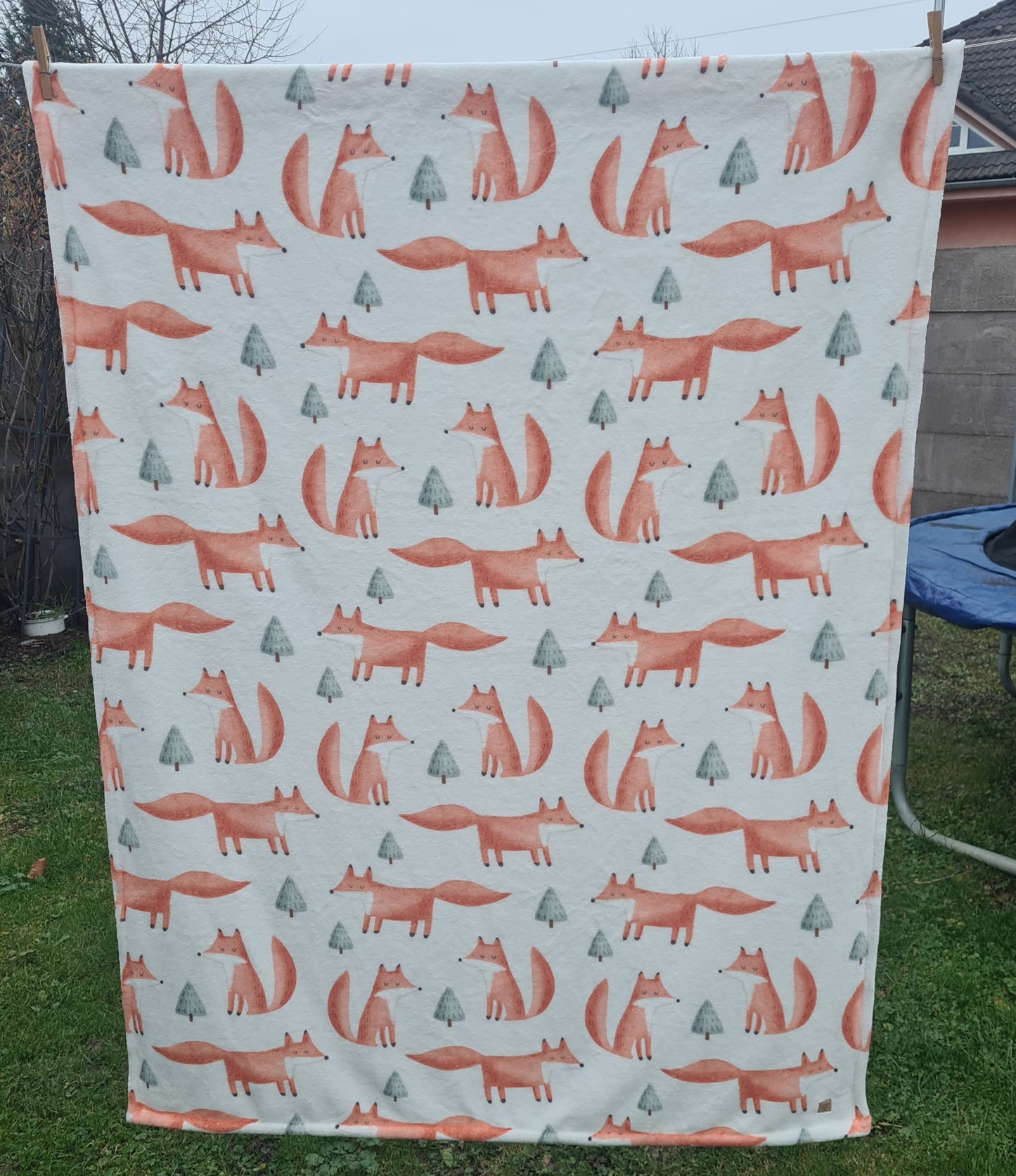 Mäkká hrejivá deka